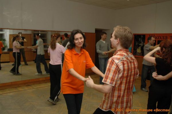 Школа танцев Vesta