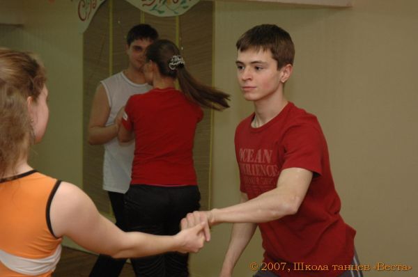 Школа танцев Vesta