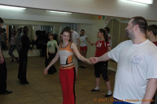 Школа танцев Vesta