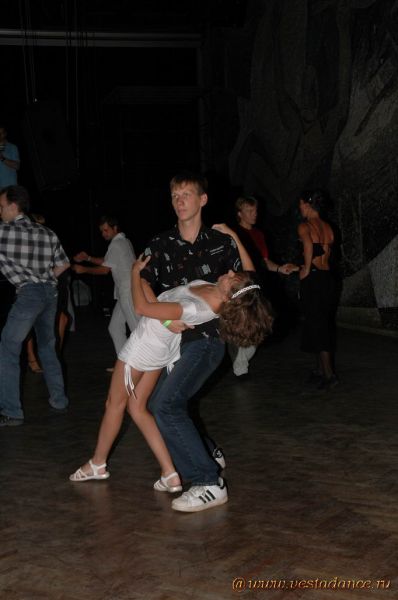 Школа танцев Vesta