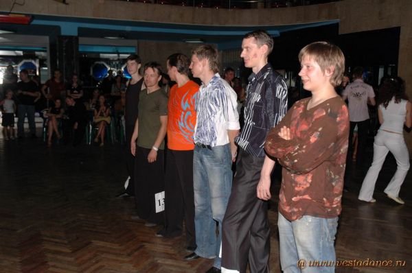 Школа танцев Vesta