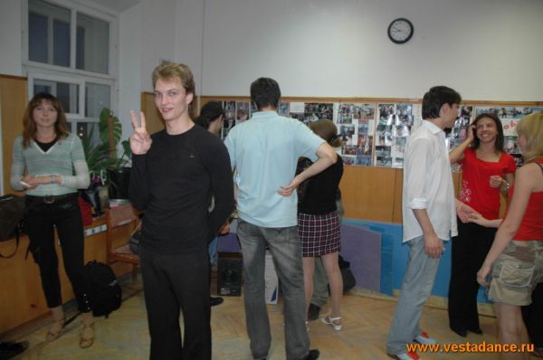 Школа танцев Vesta