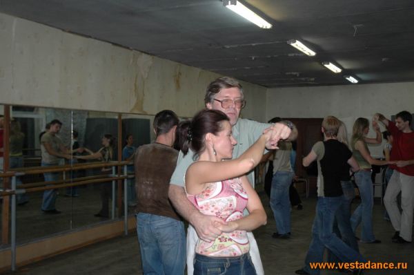Школа танцев Vesta