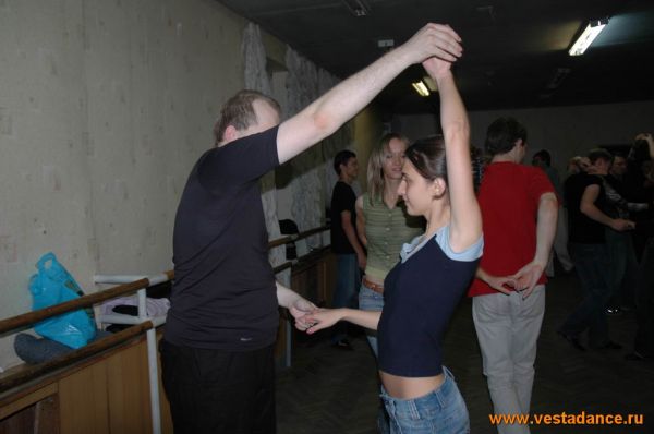Школа танцев Vesta