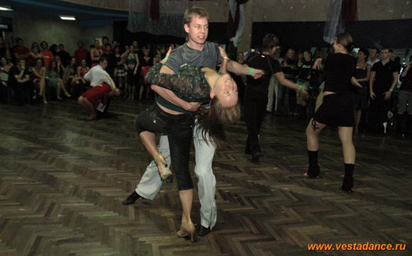 Школа танцев Vesta