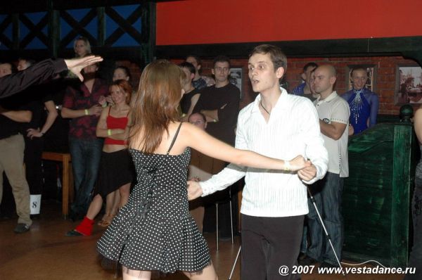 Школа танцев Vesta