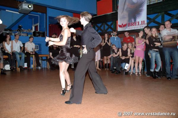 Школа танцев Vesta