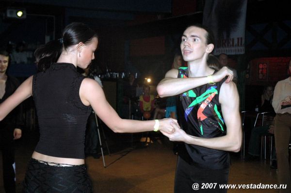 Школа танцев Vesta