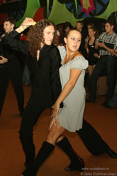 Школа танцев Vesta