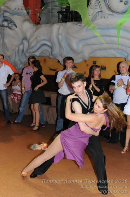 Школа танцев Vesta