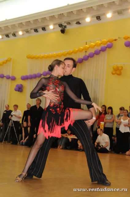 Школа танцев Vesta