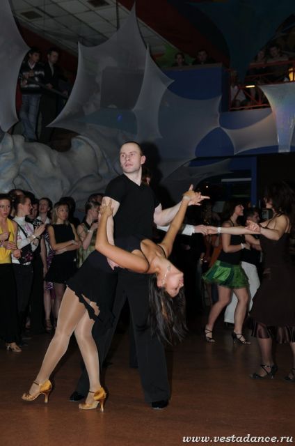 Школа танцев Vesta