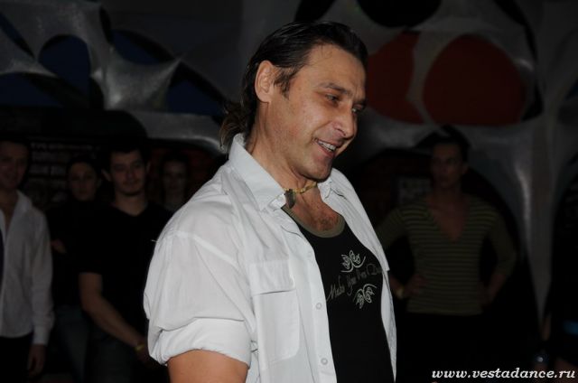 Школа танцев Vesta