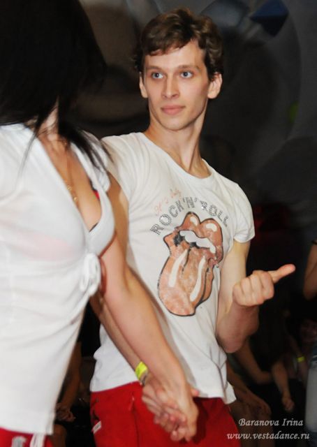 Школа танцев Vesta