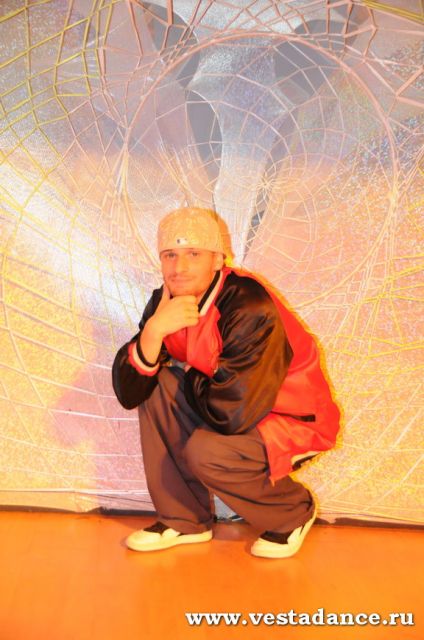 Школа танцев Vesta