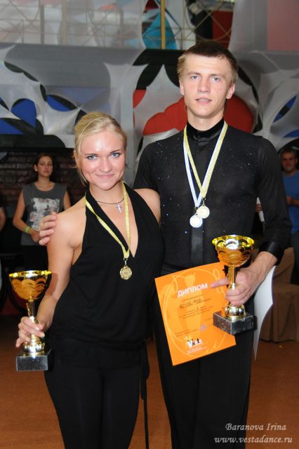 Школа танцев Vesta
