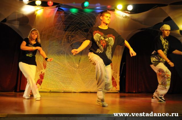 Школа танцев Vesta