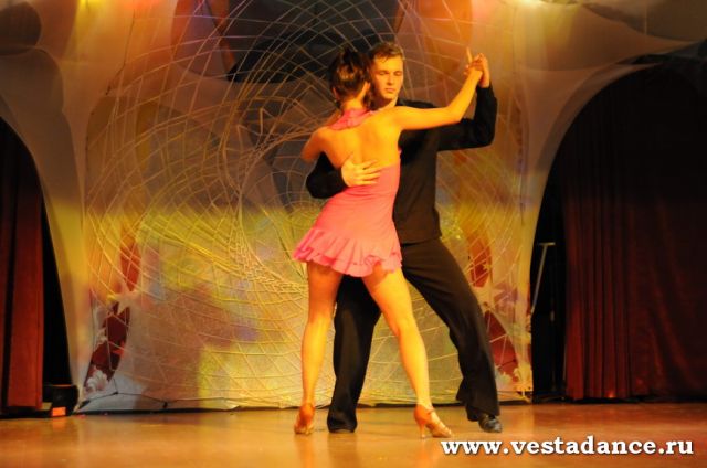 Школа танцев Vesta