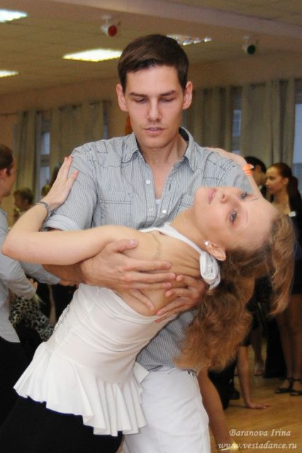 Школа танцев Vesta