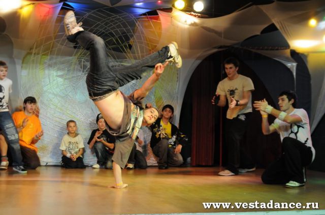 Школа танцев Vesta