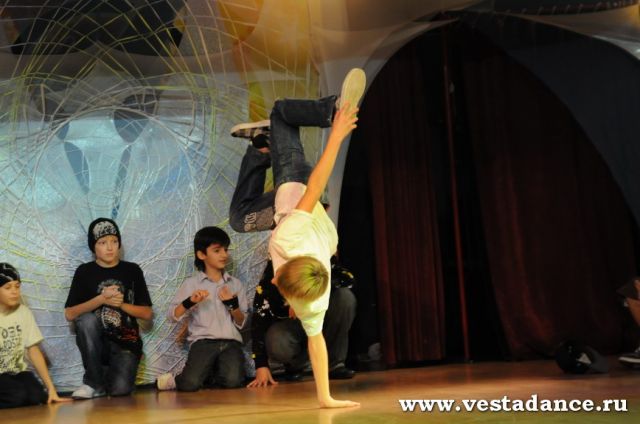 Школа танцев Vesta