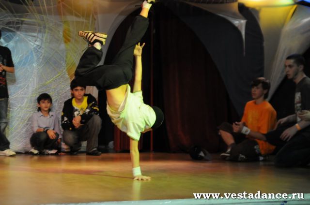 Школа танцев Vesta