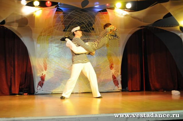 Школа танцев Vesta