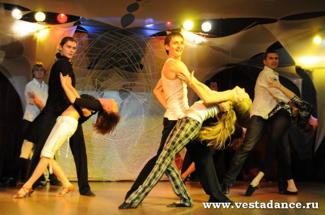 Школа танцев Vesta
