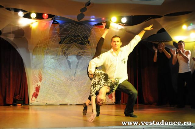 Школа танцев Vesta