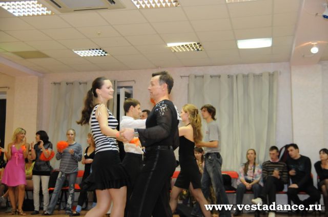 Школа танцев Vesta