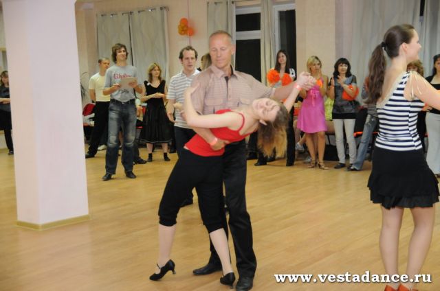 Школа танцев Vesta
