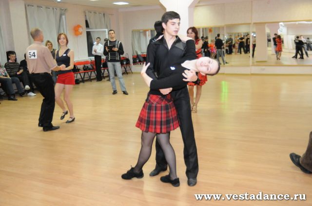 Школа танцев Vesta