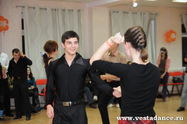 Школа танцев Vesta