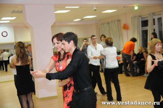 Школа танцев Vesta