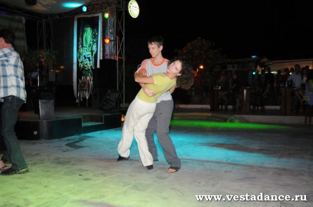 Школа танцев Vesta