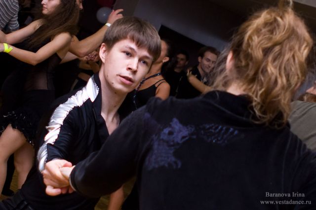 Школа танцев Vesta