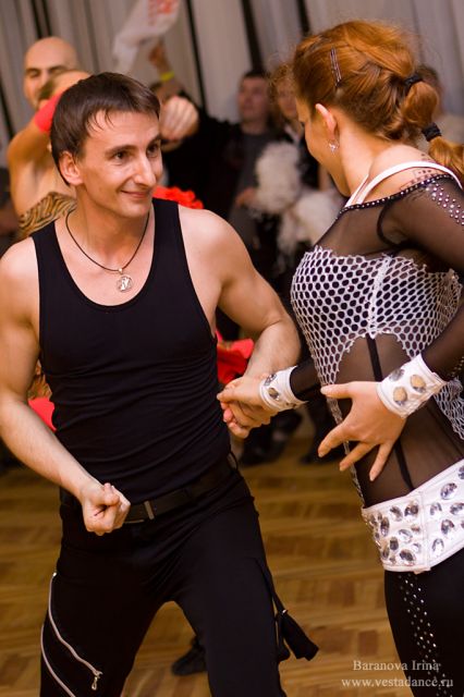 Школа танцев Vesta