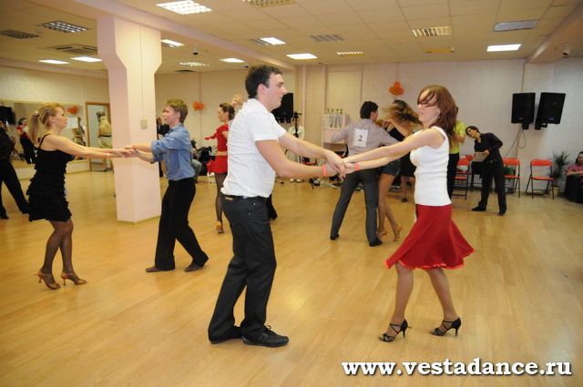 Школа танцев Vesta