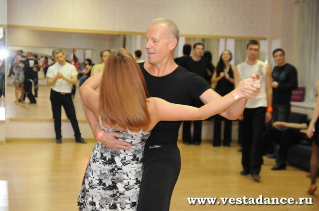 Школа танцев Vesta