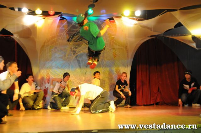 Школа танцев Vesta