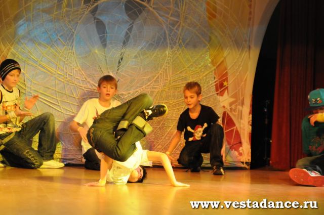 Школа танцев Vesta