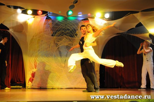 Школа танцев Vesta