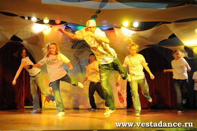 Школа танцев Vesta