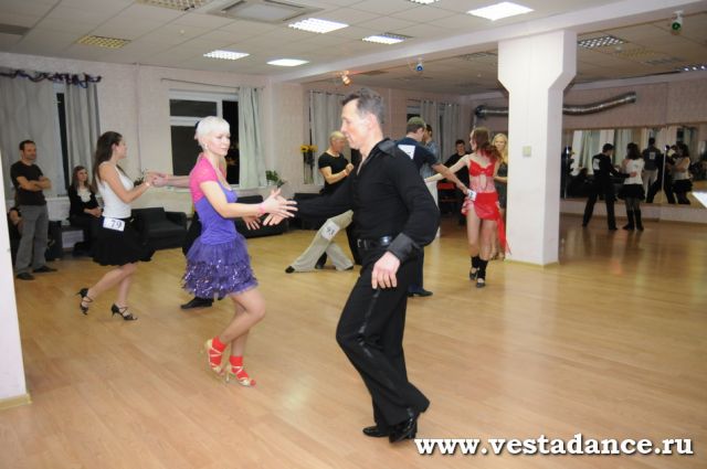 Школа танцев Vesta