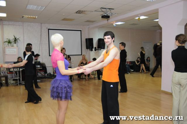 Школа танцев Vesta