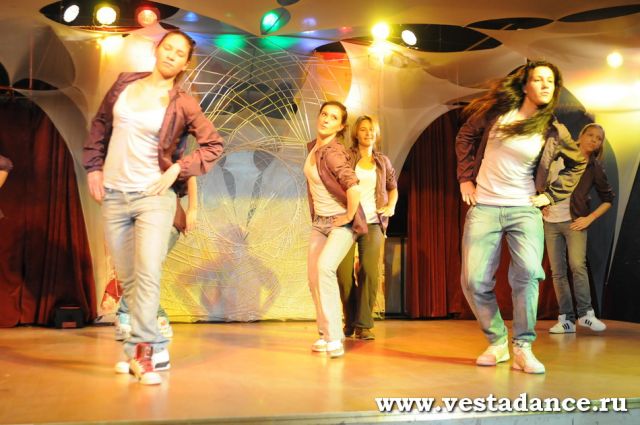 Школа танцев Vesta