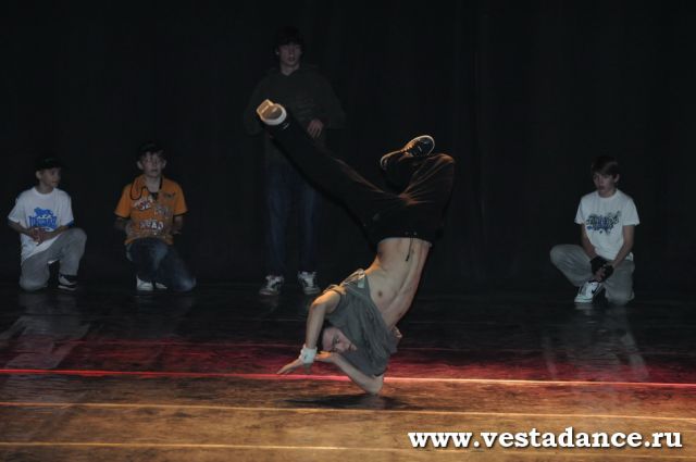 Школа танцев Vesta