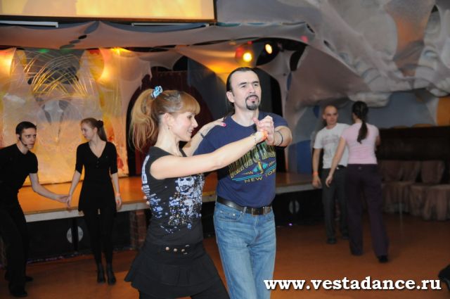 Школа танцев Vesta