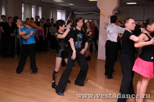 Школа танцев Vesta