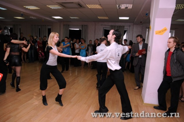 Школа танцев Vesta